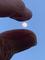 Ce soir jessaye de pincer la lune entre mes doigts